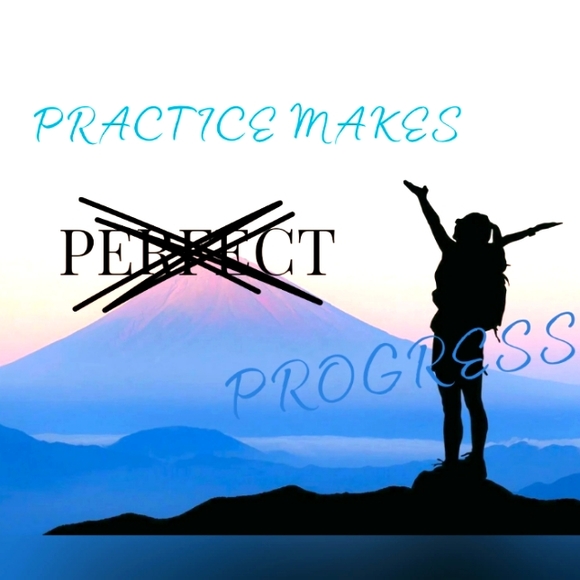 Meet your Posher, Jennifer - Picture 1 of 1